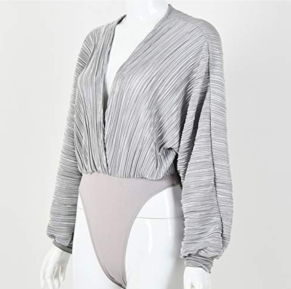 HP! New Gorgeous pleated Bodycon Bodysuit blouse - Picture 4 of 8